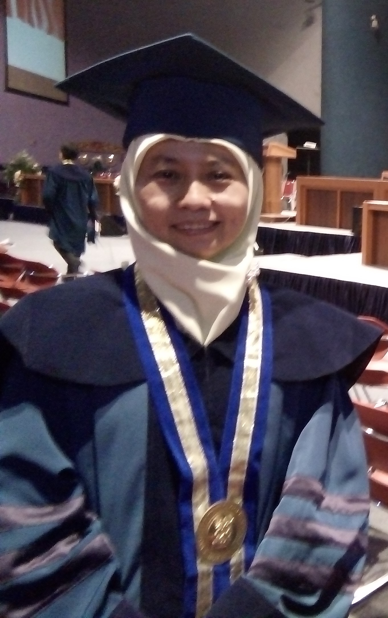 Dr. Yuli Ambarwati, S.Si., M.Si.